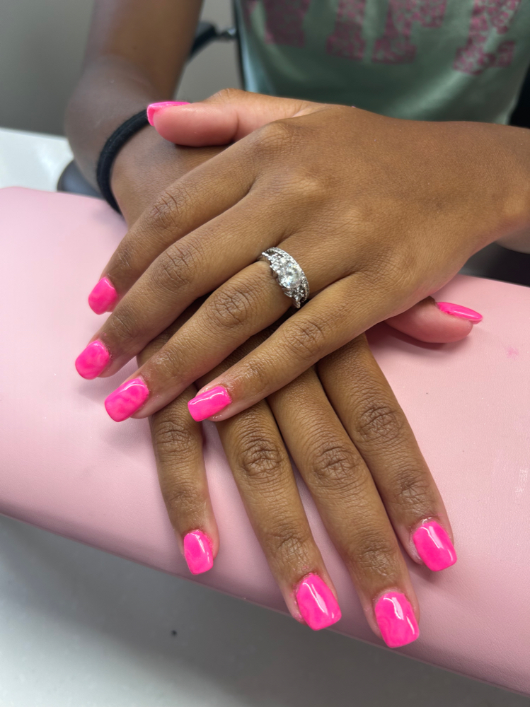 Dip Manicure