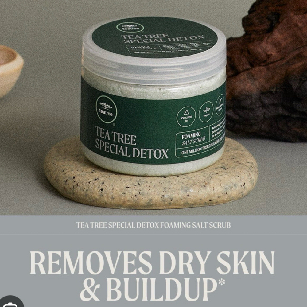 Scalp Detoxifying Scrub at In The Kut Salon in Toledo, OH