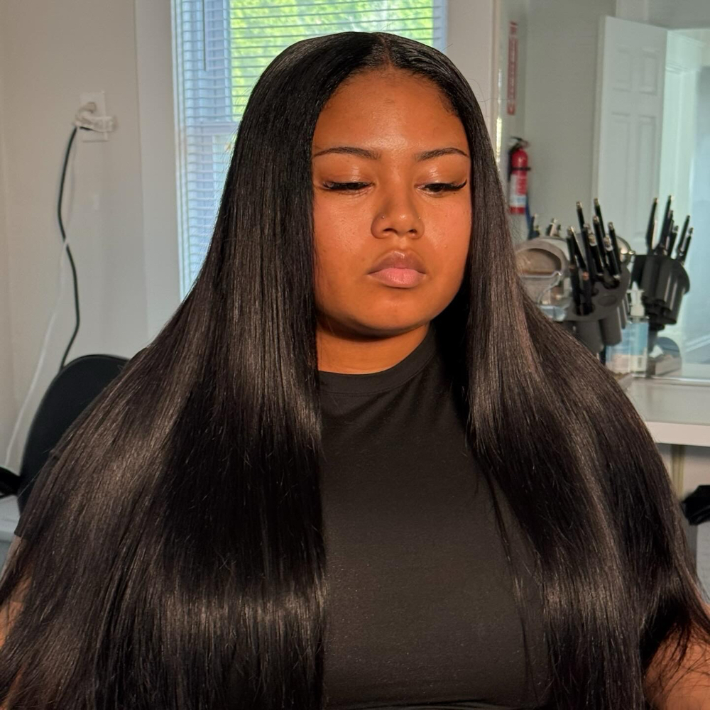 Traditional Middle Part Quickweave
