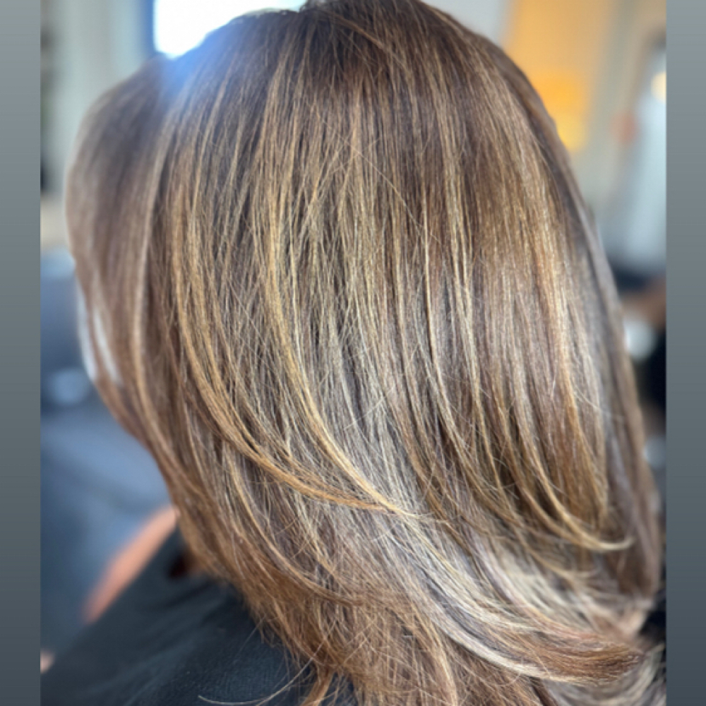 Highlights Full Head (No Roots) at Studio M for Beauty in La Verne, CA