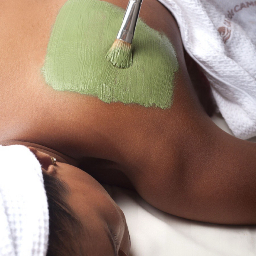 Back Facial at VÉRA Esthetic Studio in Commerce, GA