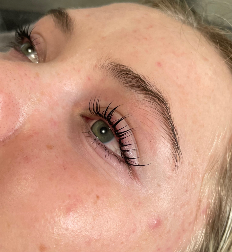 Lash Lift + Tint