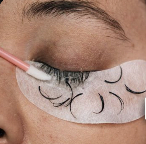 Lash Removal