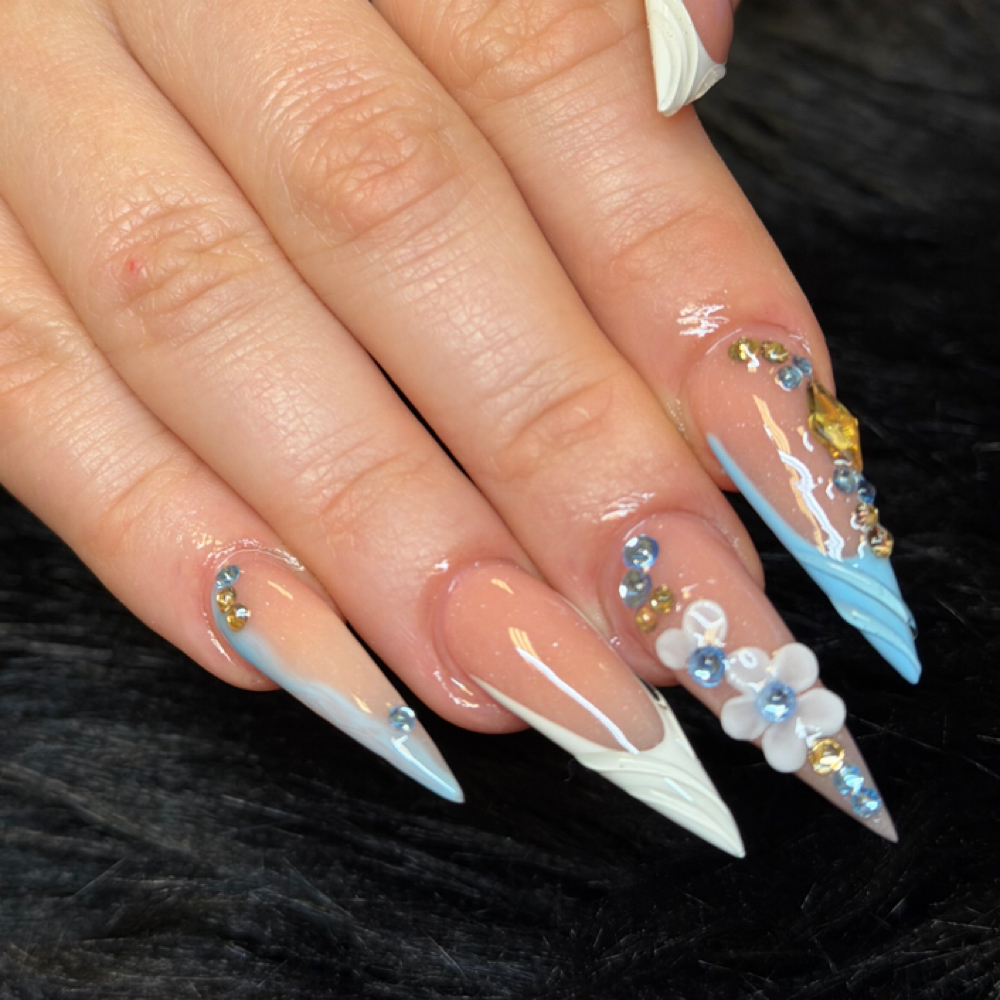 XL Full Set (7-8 Magnets) at Jenn Nails Studiošø indigo color bar & salon in Carlisle, PA