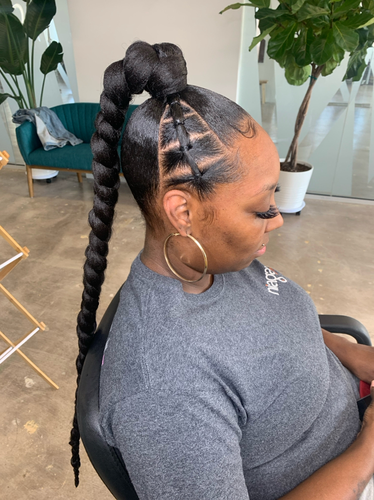 Genie Ponytail at HairTechNiquee in Dallas, TX
