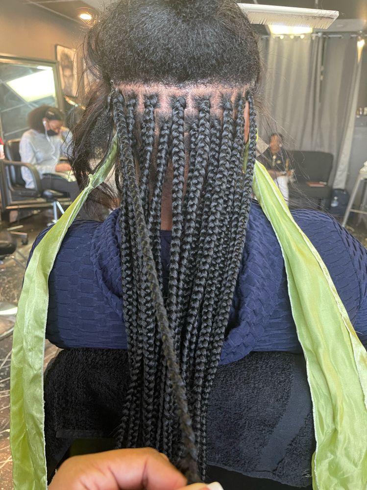 Smedium deals box braids