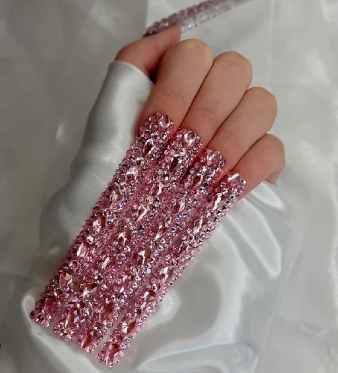 Rhinestones (10(Xtra long nails)