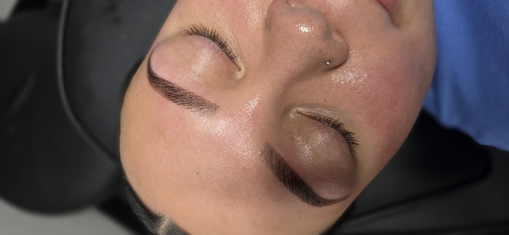 Brow Wax + Tint + Lamination at Be Luminur Salon in Arlington, TX