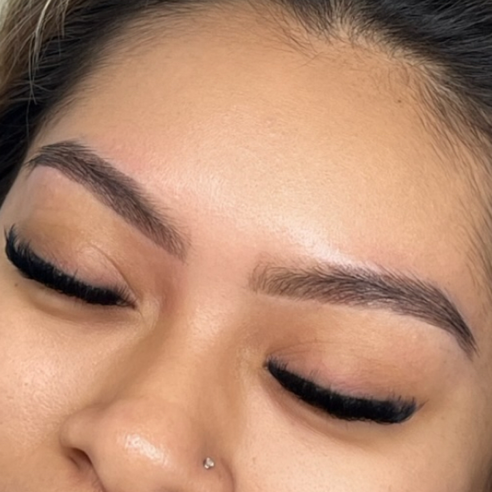 Brow Tinting at Meximerakibeauty in Orlando, FL