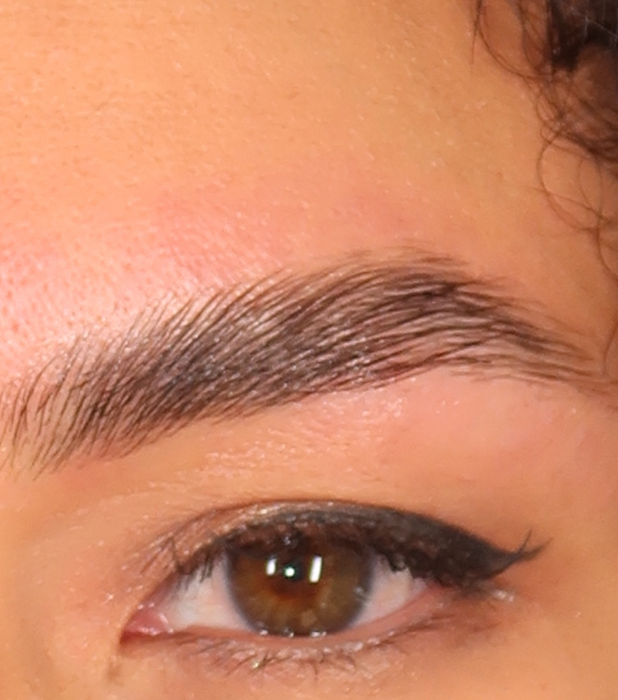 Eyebrow Tinting