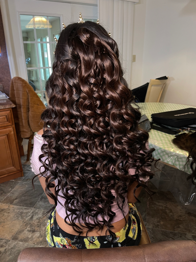 Quinceñera W/ Hair Extentions