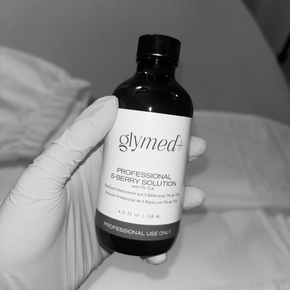 5-Berry Peel at Radiant Glo Aesthetics in Ottawa, KS