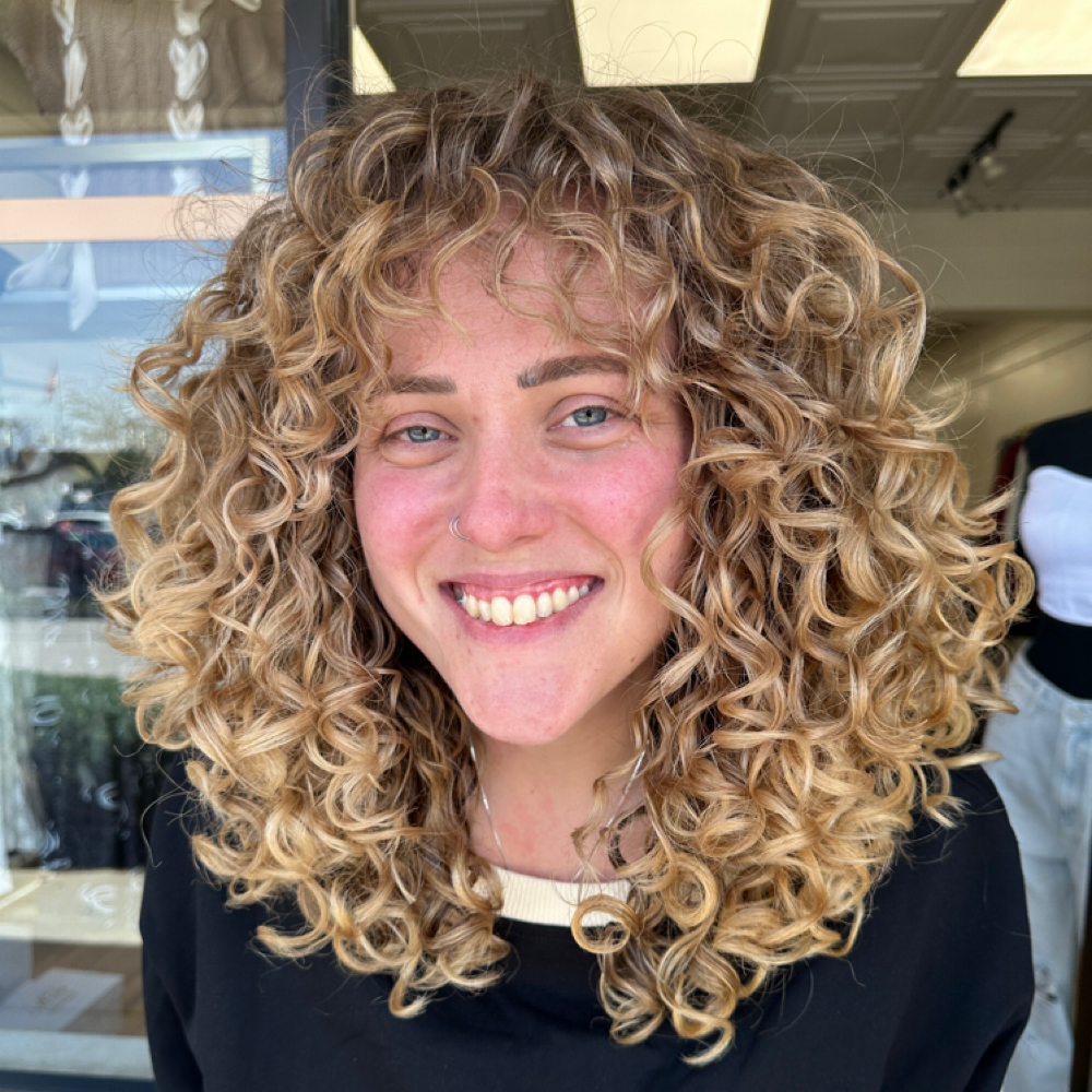 Blonding Session ($125/hr) at Alliecurls in O’Fallon, MO