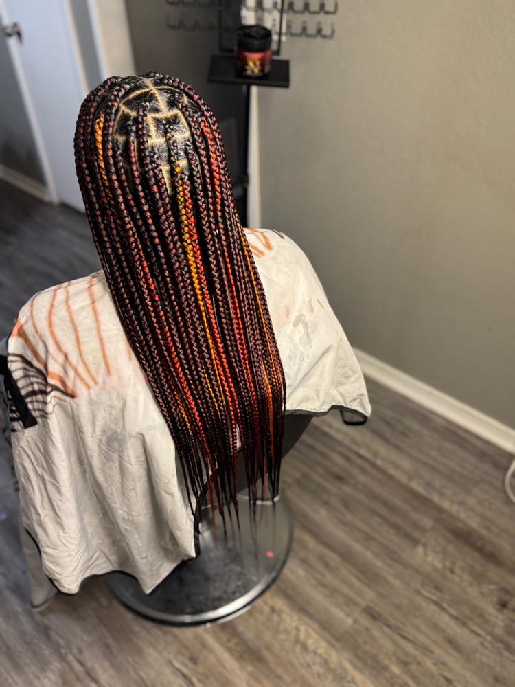 Medium Knotless Braids