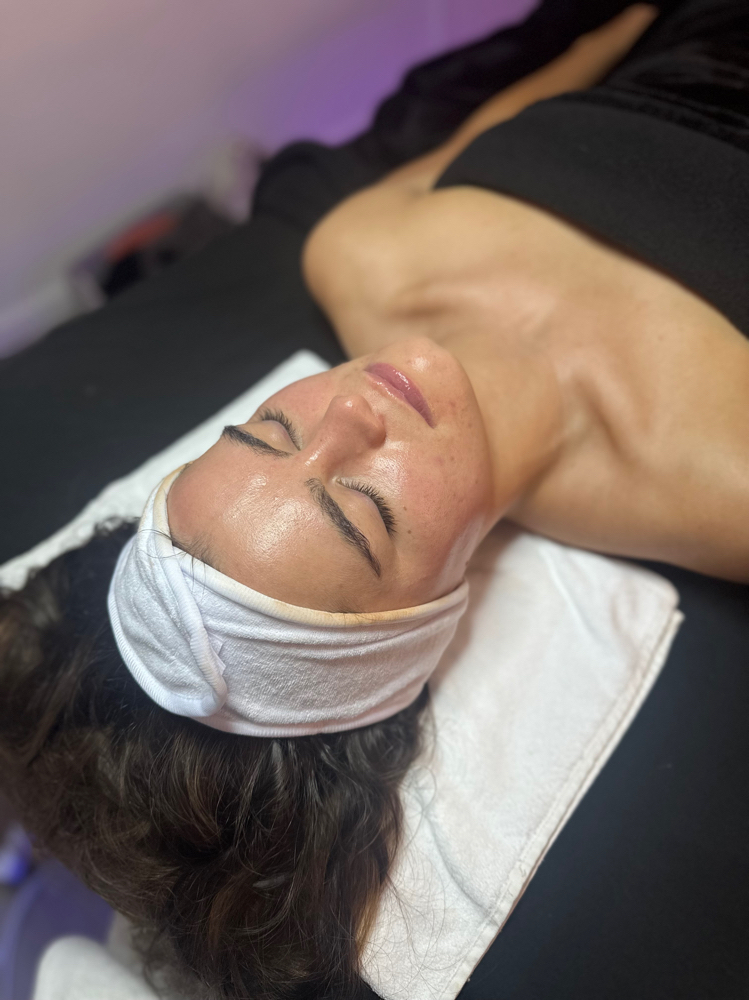Custom Mini Facial