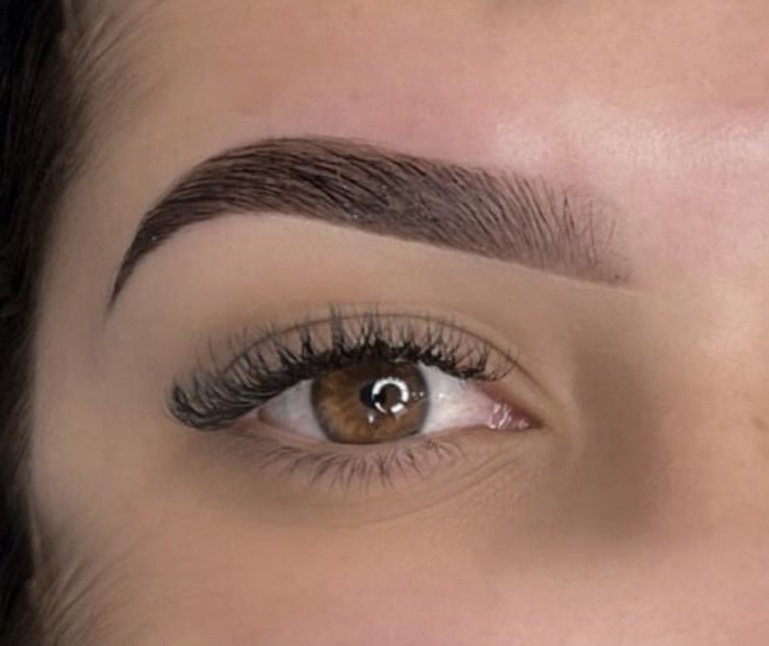 Brow lamination x Tint