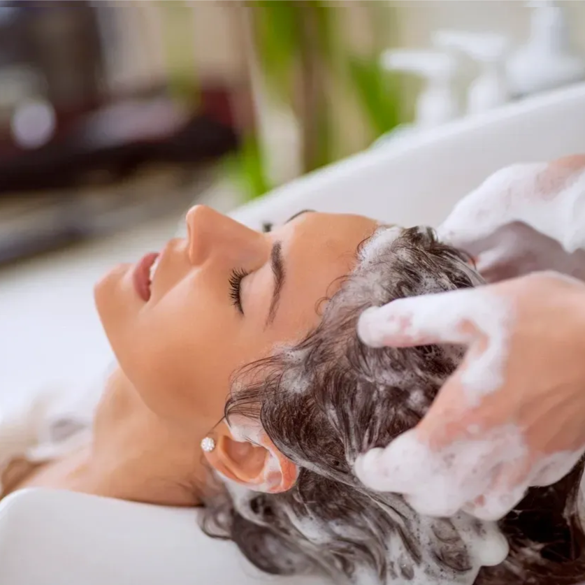 Scalp Detox and Massage