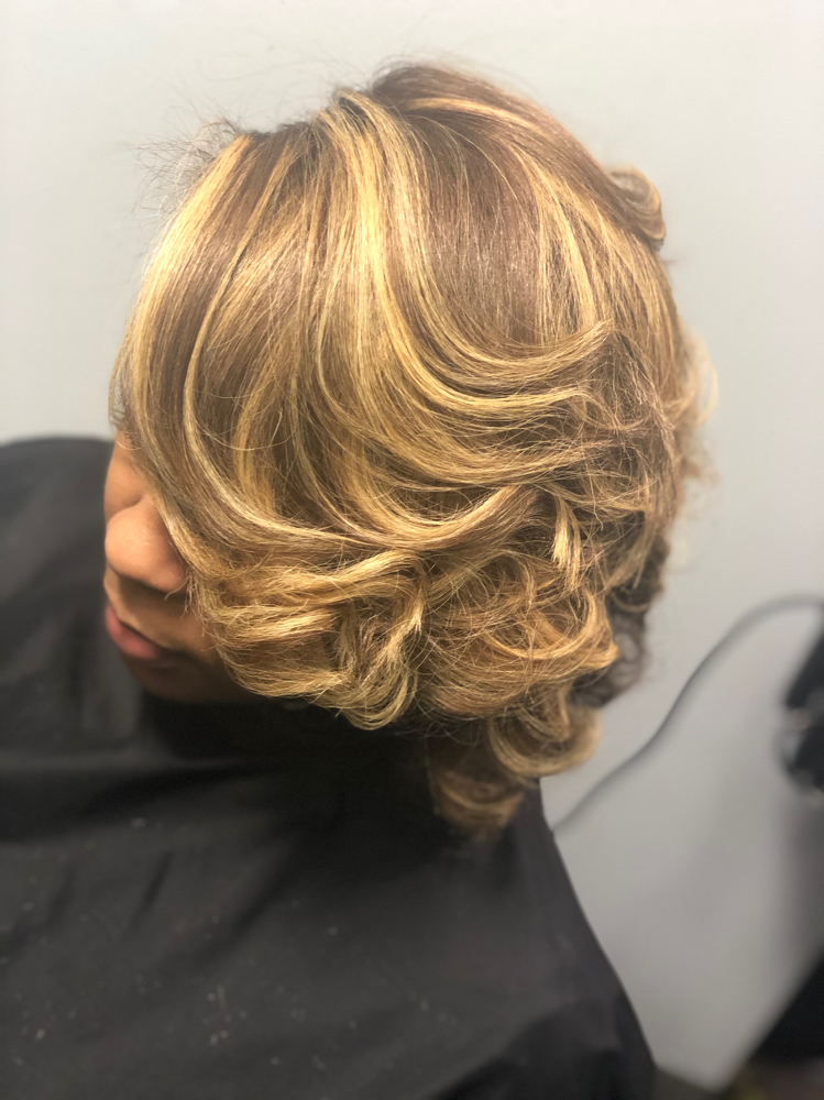 Color: Highlights(Half, W/Blowdry)