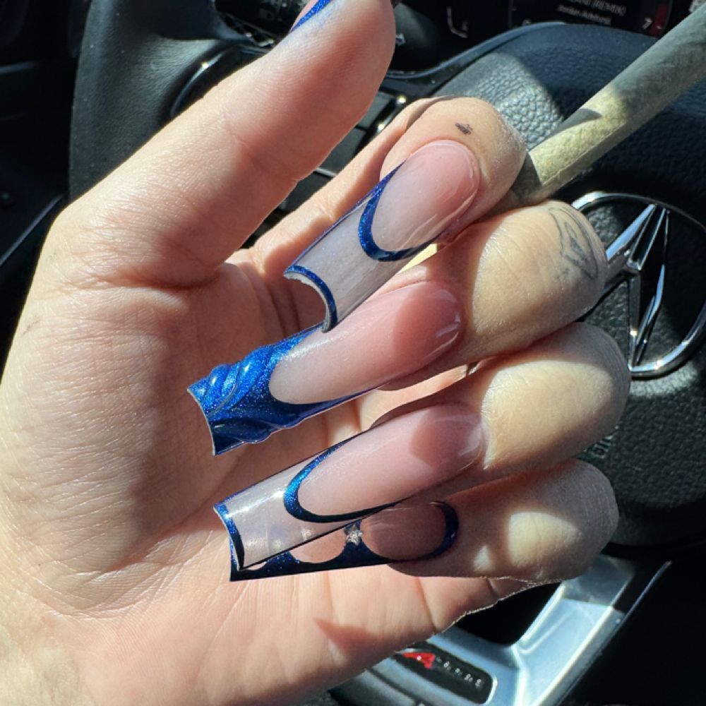 Chrome Designs ๐ชฉ at LuckyyCharmz777 in Horizon, TX