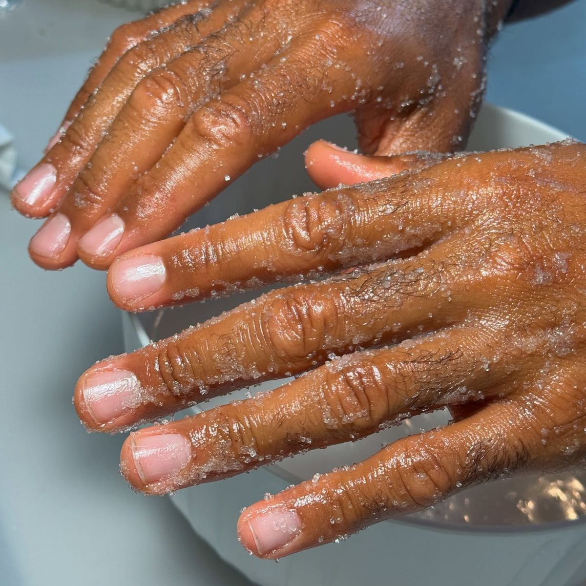 KING'S DELUXE SPA MANICURE