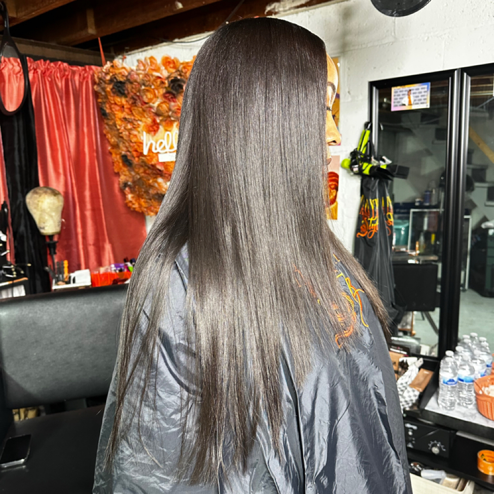 Tape-In Install at Malayzian Stylez in Hammond, IN