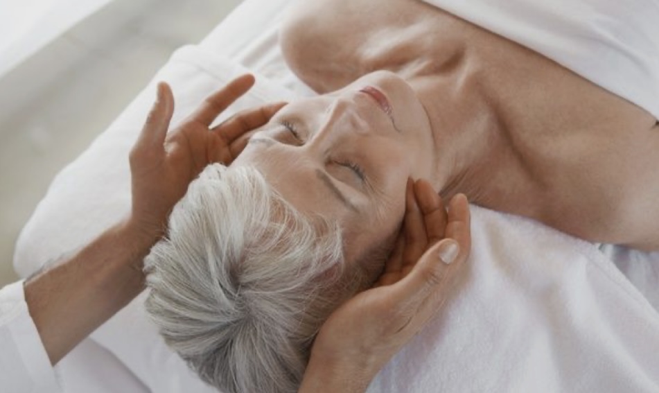Age-Smart Facial
