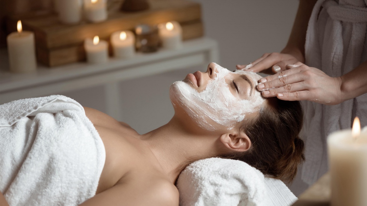 Luxury Facial