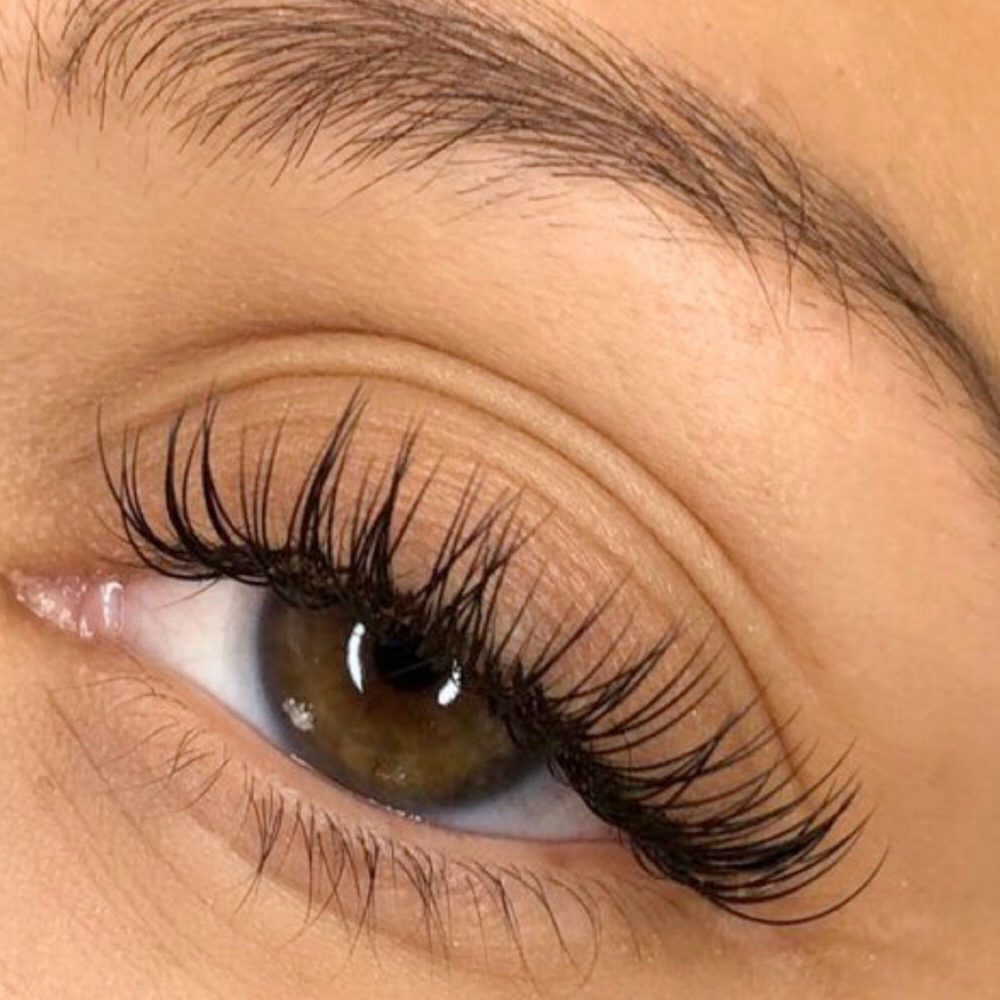 The Classic Look at Kita’s Beauty Bar in Belmont, CA