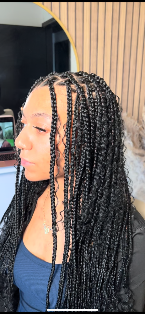 Med Boho Knotless Braids