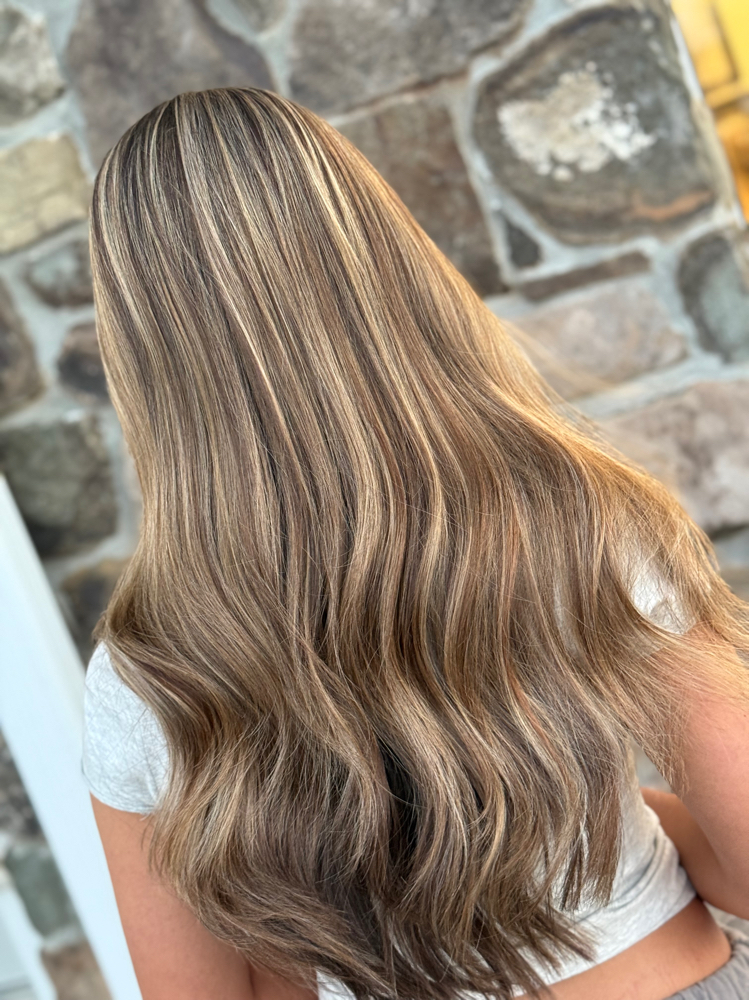 Blonding/Foiling Services