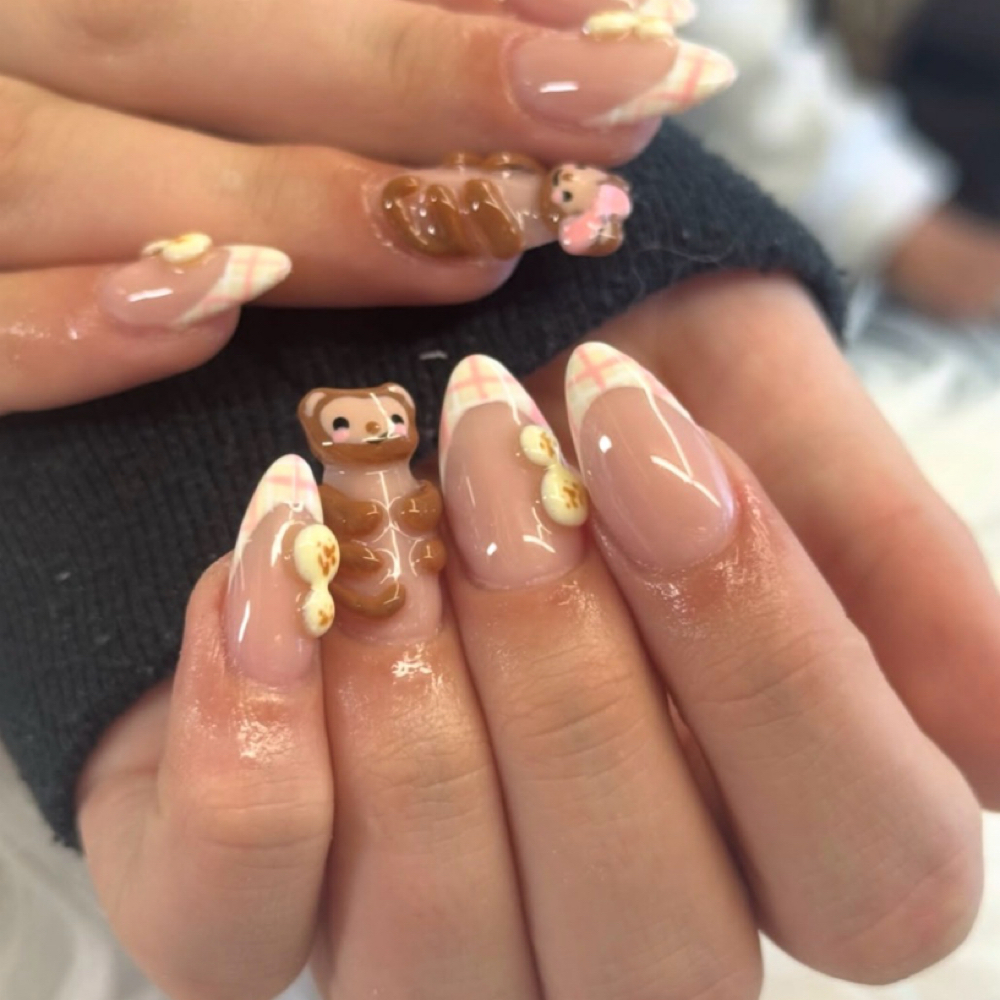 Ombre/French at Acryl-Ink Lounge in Nampa, ID
