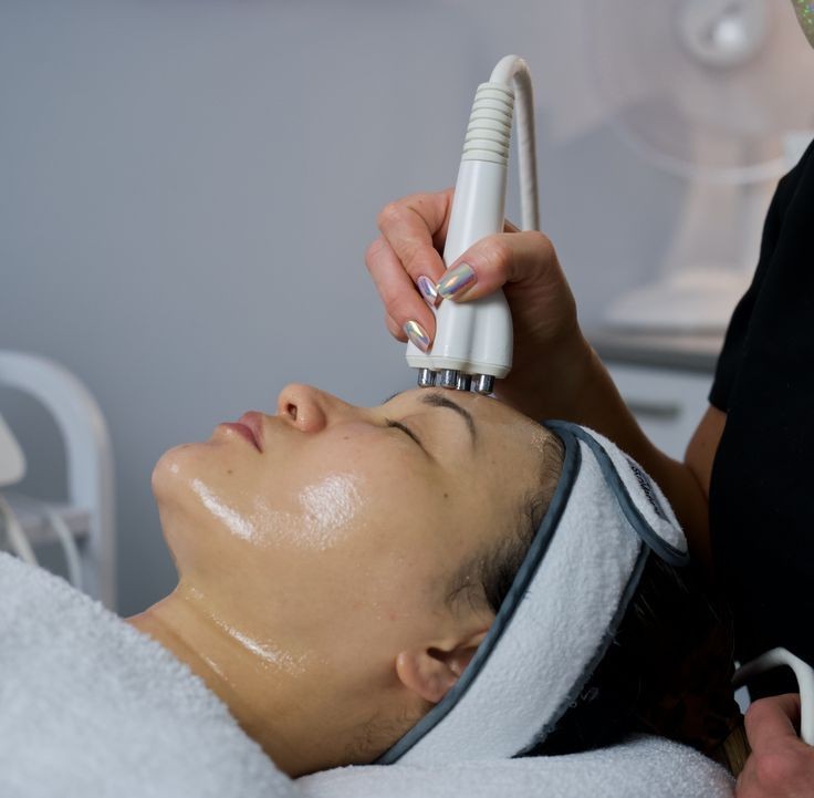 Radio-Frequency Facial