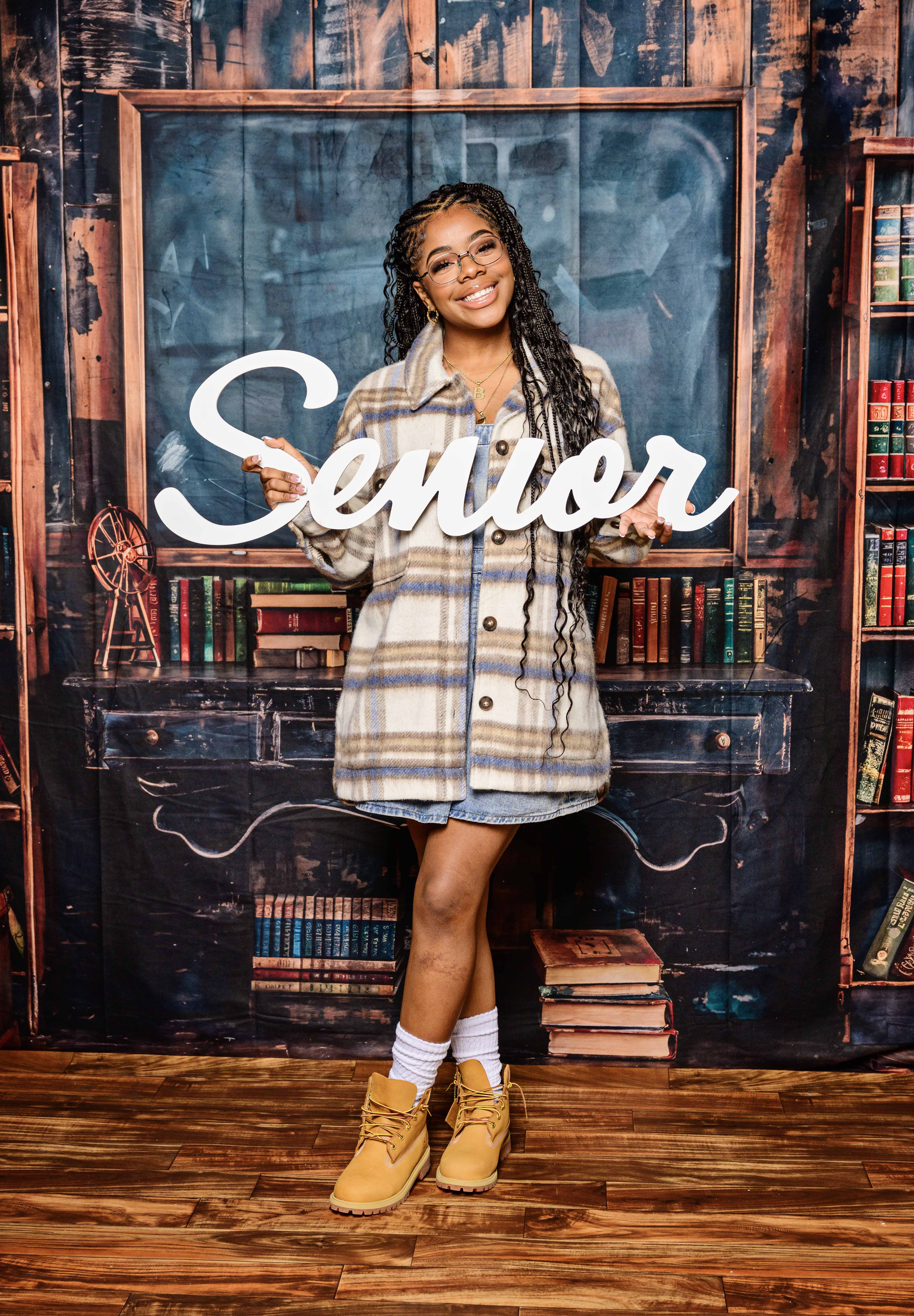 Senior Session 1 Outfit 30min