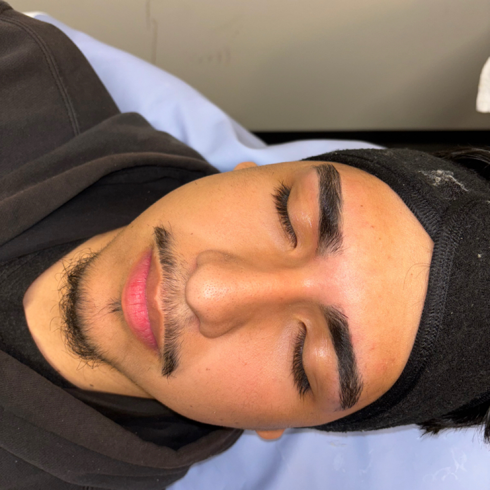 💣 Brow Sculpt at B Bomb Beauty Esthetics in Wichita, KS