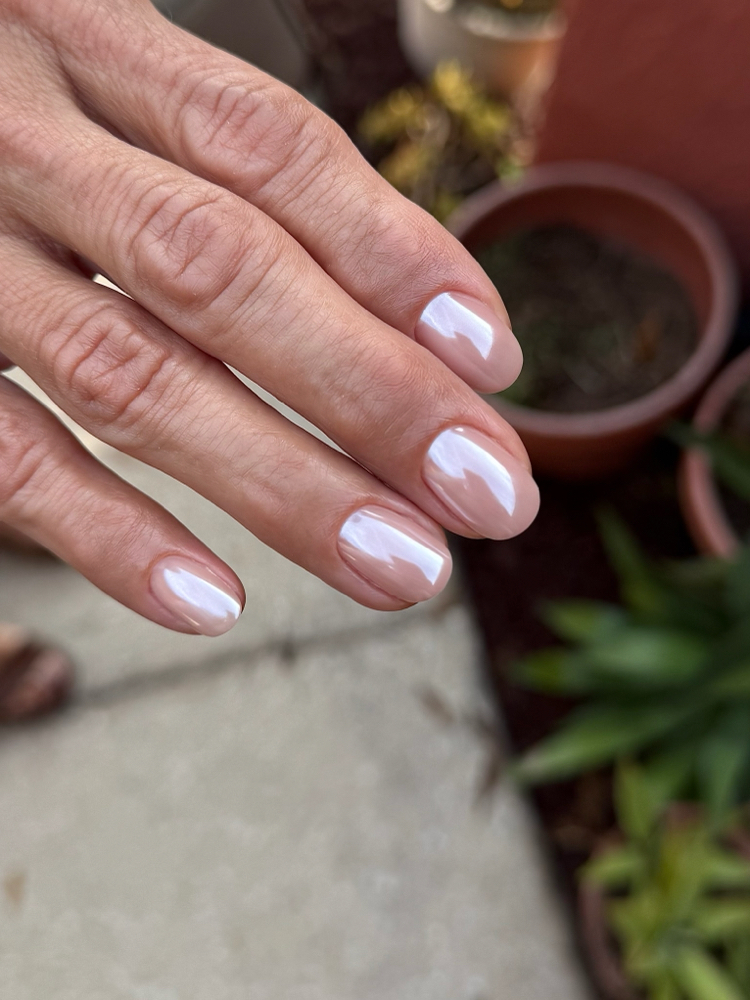 Manicure + Chrom Pigment