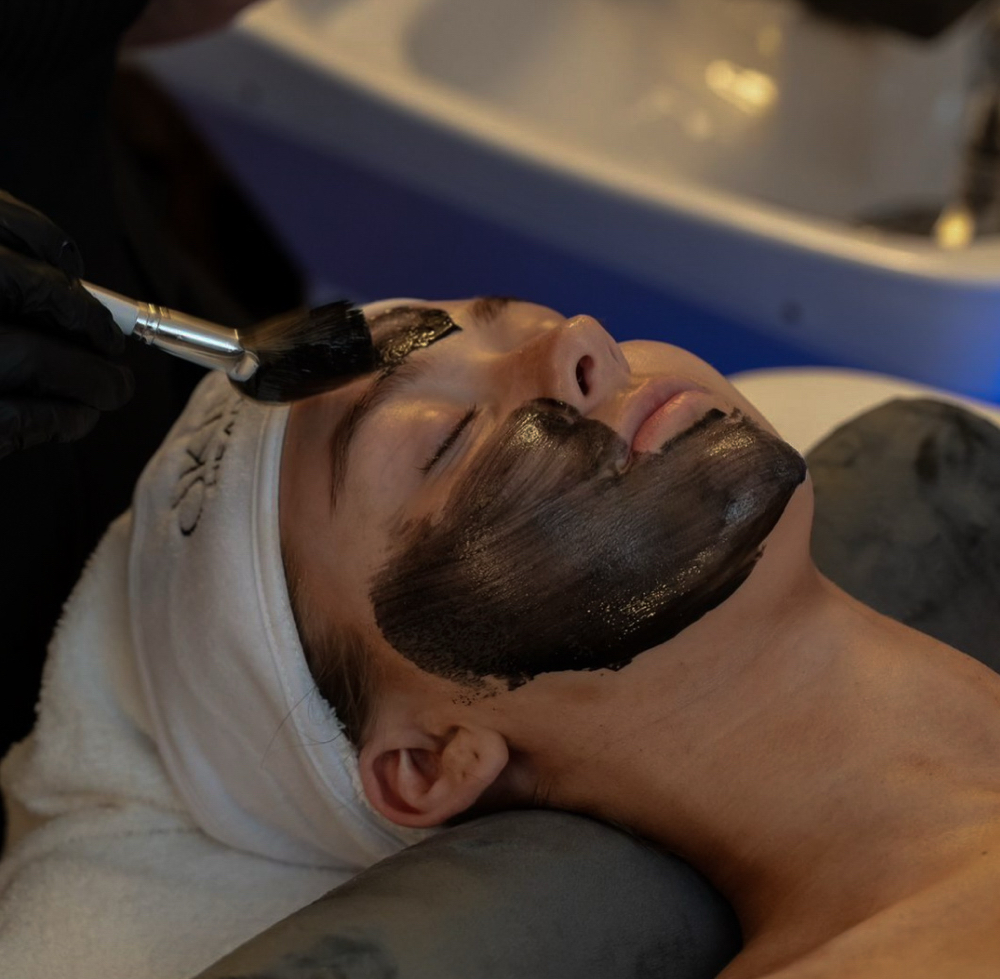 CHARCOAL RADIANCE FACIAL