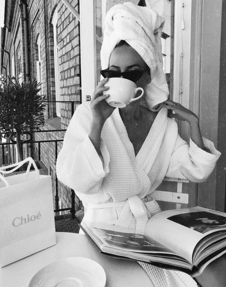 Blonding refresh at Luxe by Helayna in San Antonio, TX