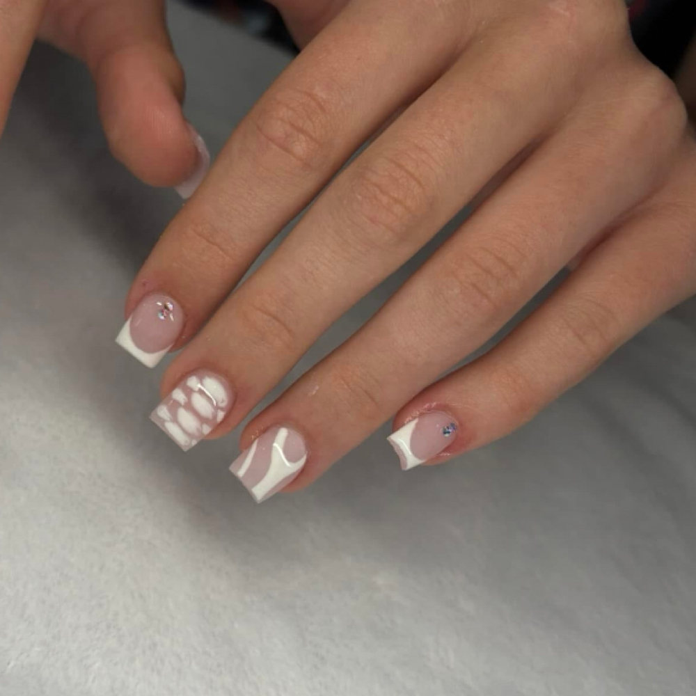 Short Acylic Full Set at BlynnDidThat in Cornersville, TN