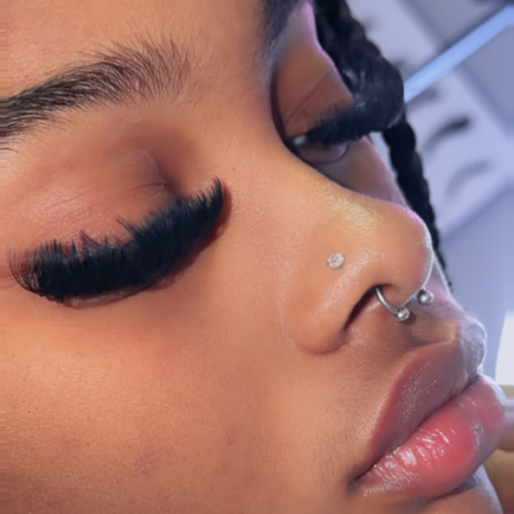 CEO Blink (Mega Volume) at Limitless Beauty in Cropwell, AL