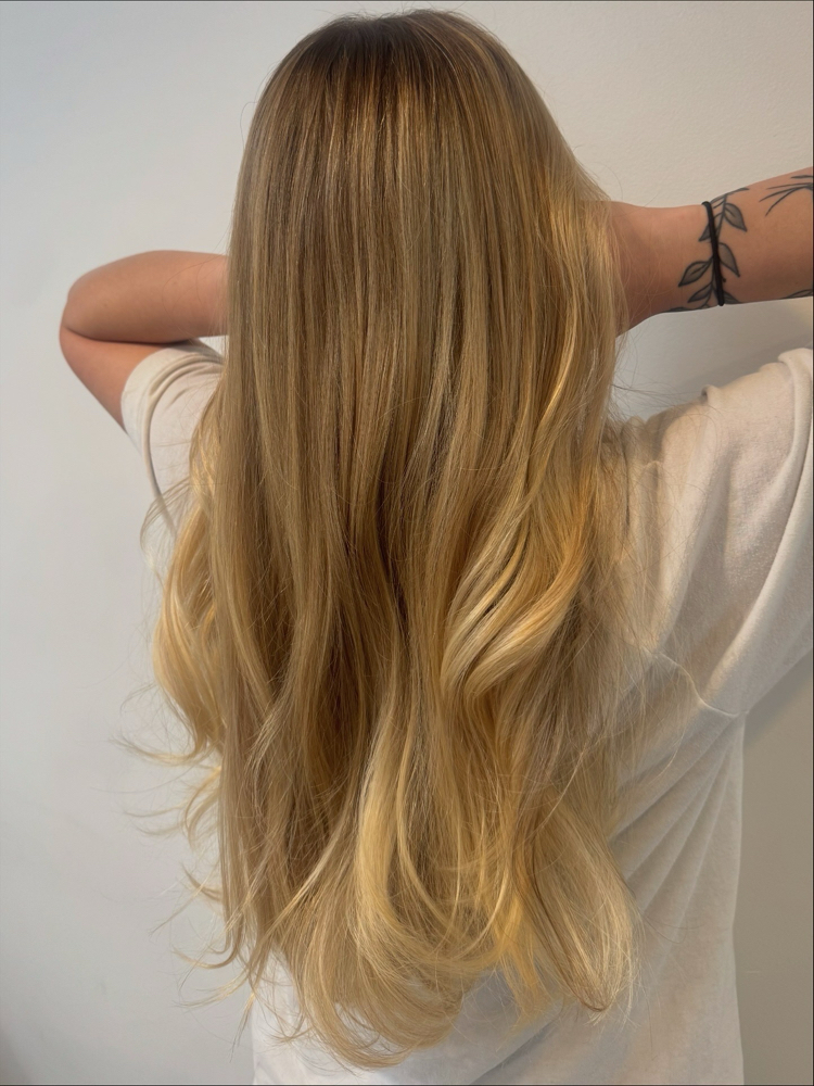 Classic Blowout at Ivory and Oak in baltimore, MD