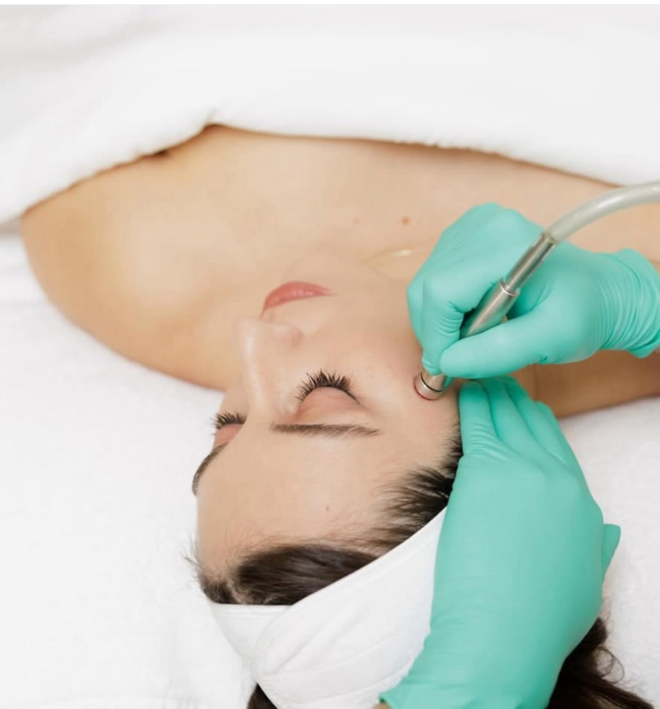 Micro/hydrodermabrassion