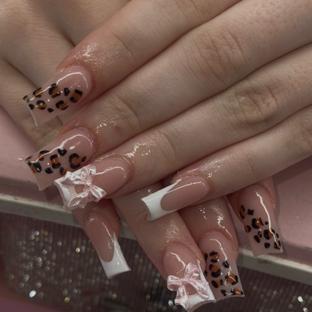 Medium Acrylic Set at Abbi’s nails & tats💕 in Milan, TN