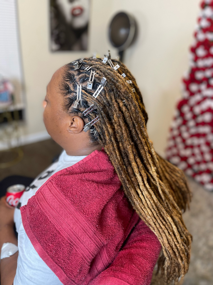 Loc Re-Twist (Waist Length)