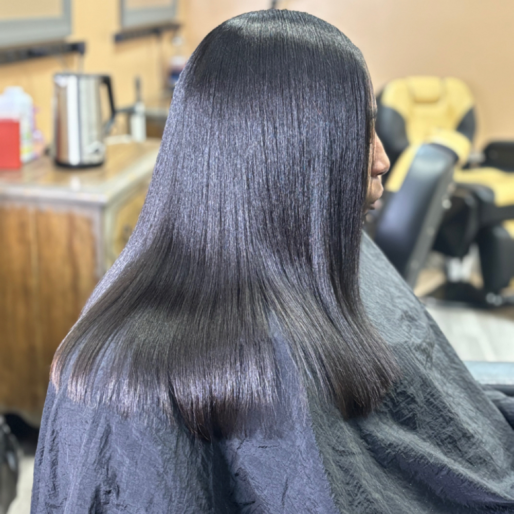 Royal Shampoo style at KshareeKrowns in murfreesboro, TN