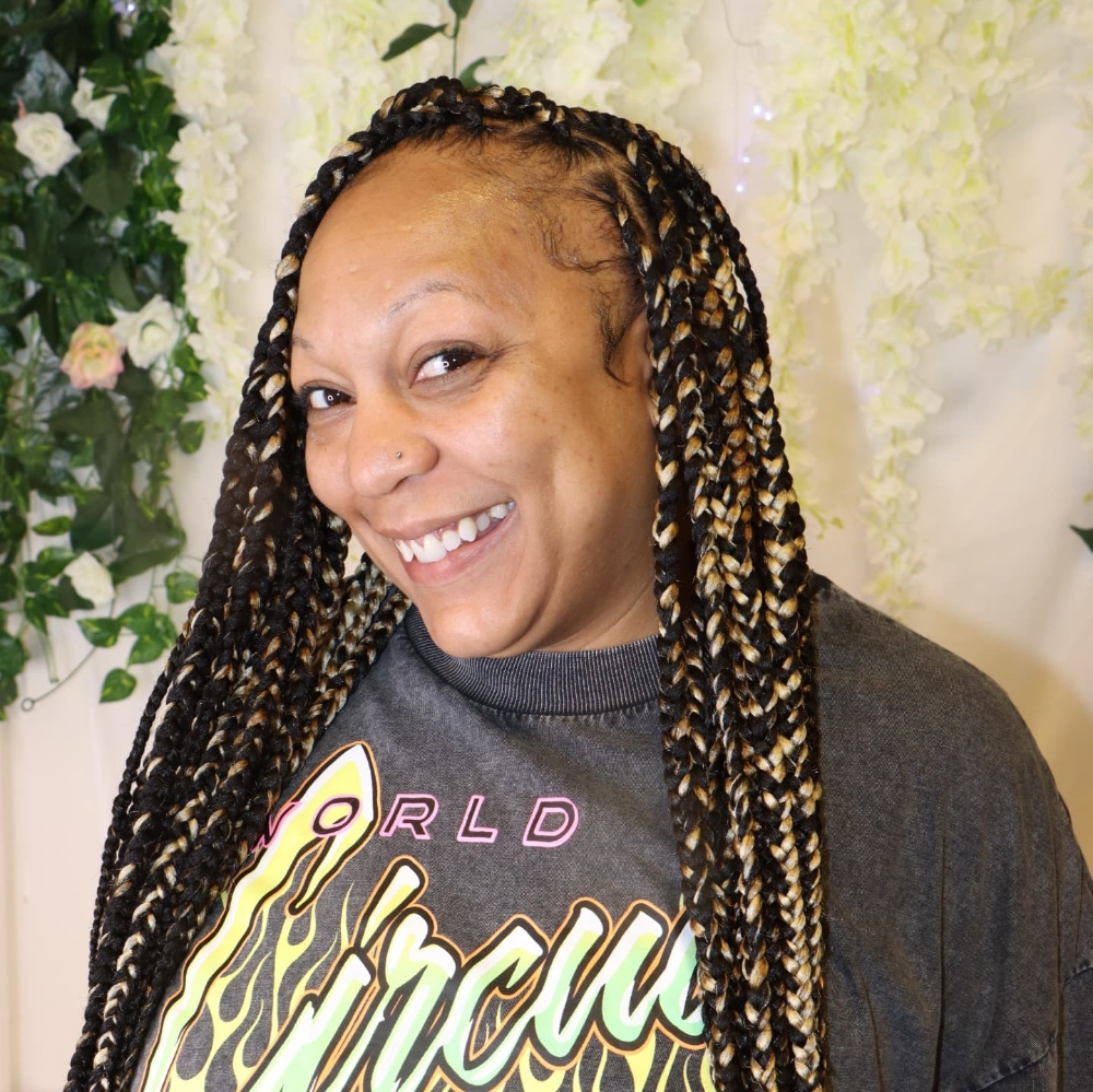 Knotless Box Braids