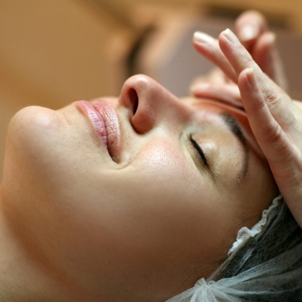 THE SIGNATURE MINI at Bayshore Beauty in Keyport, NJ