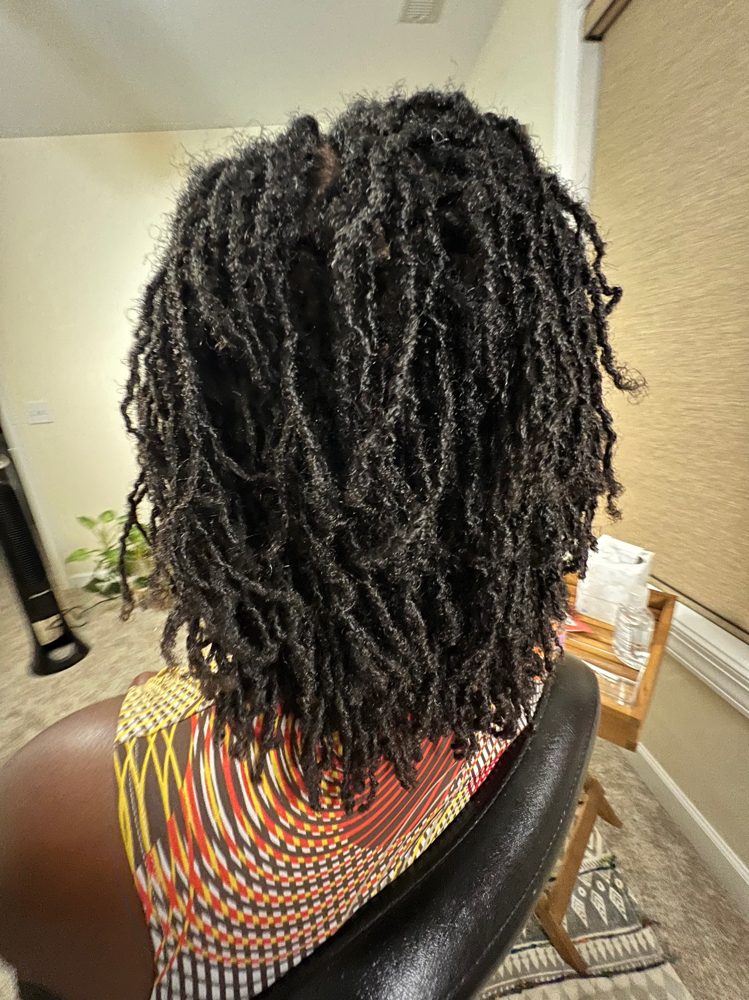 Weekend Retightening at LocThairapy with Nikkis in Fayetteville, NC