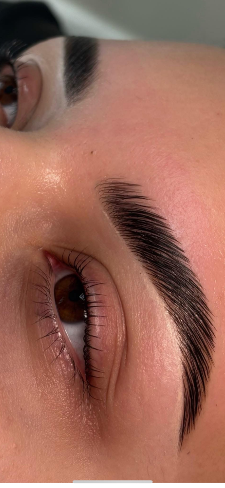 BROW LAMINATION