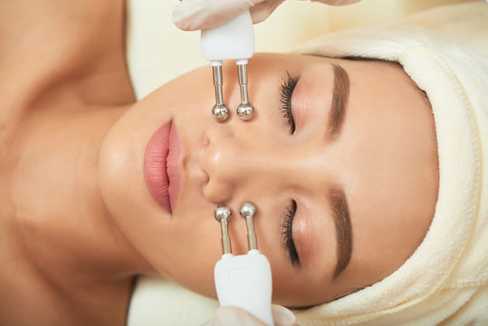Microcurrent Facial