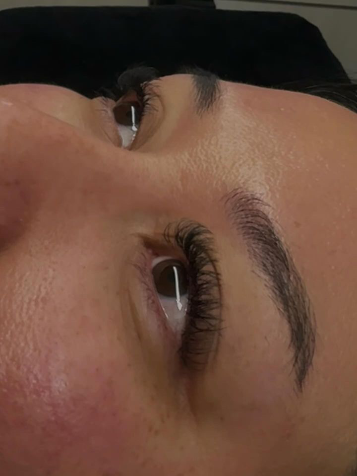 Lash Removal